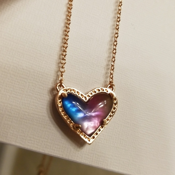 Kendra Scott Jewelry Rosegold Watercolor Illusion Ari Heart